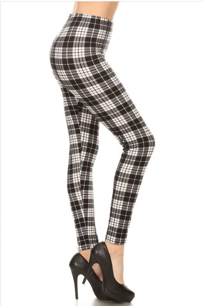 Black plaid legging